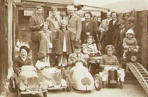 1940s_Pedal_Cars_at_Drusillas_Park.jpg